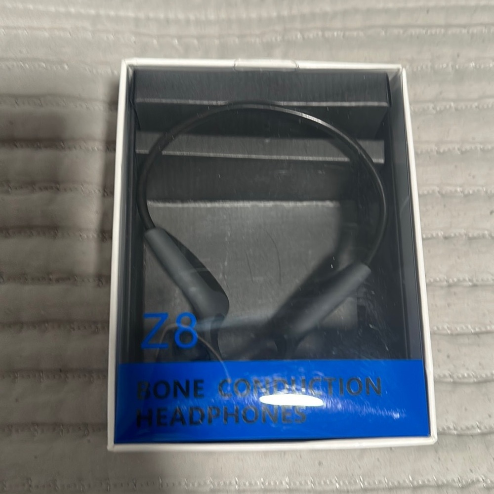 Headphones Z8 Bone conduction